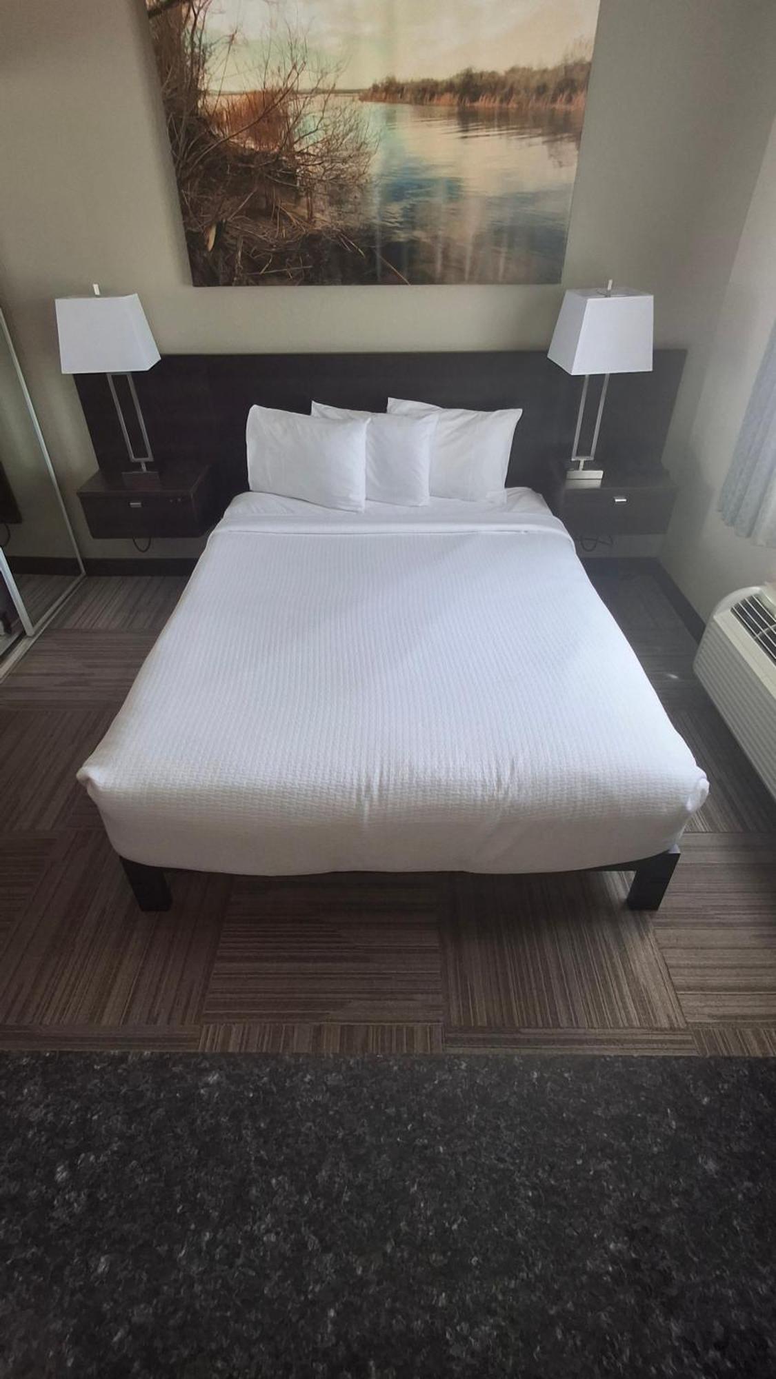 Island Suites Lake Havasu City Esterno foto