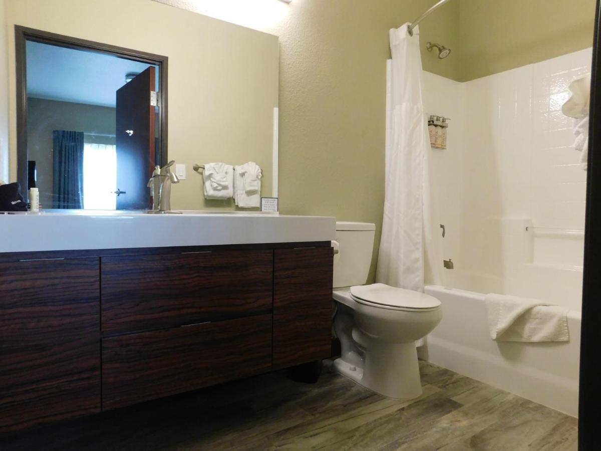 Island Suites Lake Havasu City Esterno foto